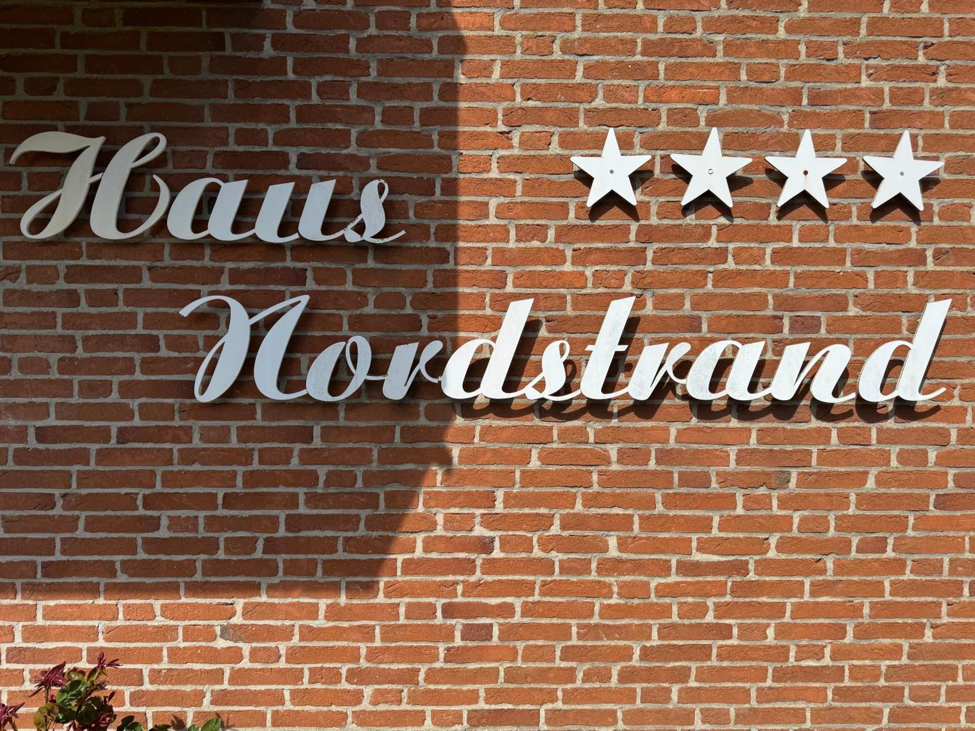 Haus Nordstrand 比苏姆 外观 照片